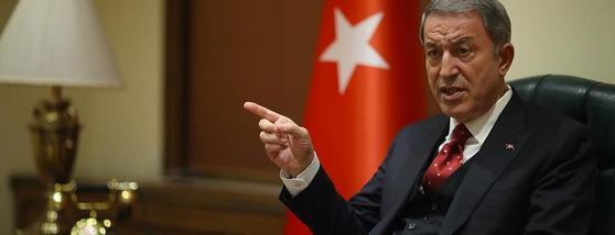 Глава Минобороны Турции Акар: Анкара предложит продлить действие зерновой сделки на год